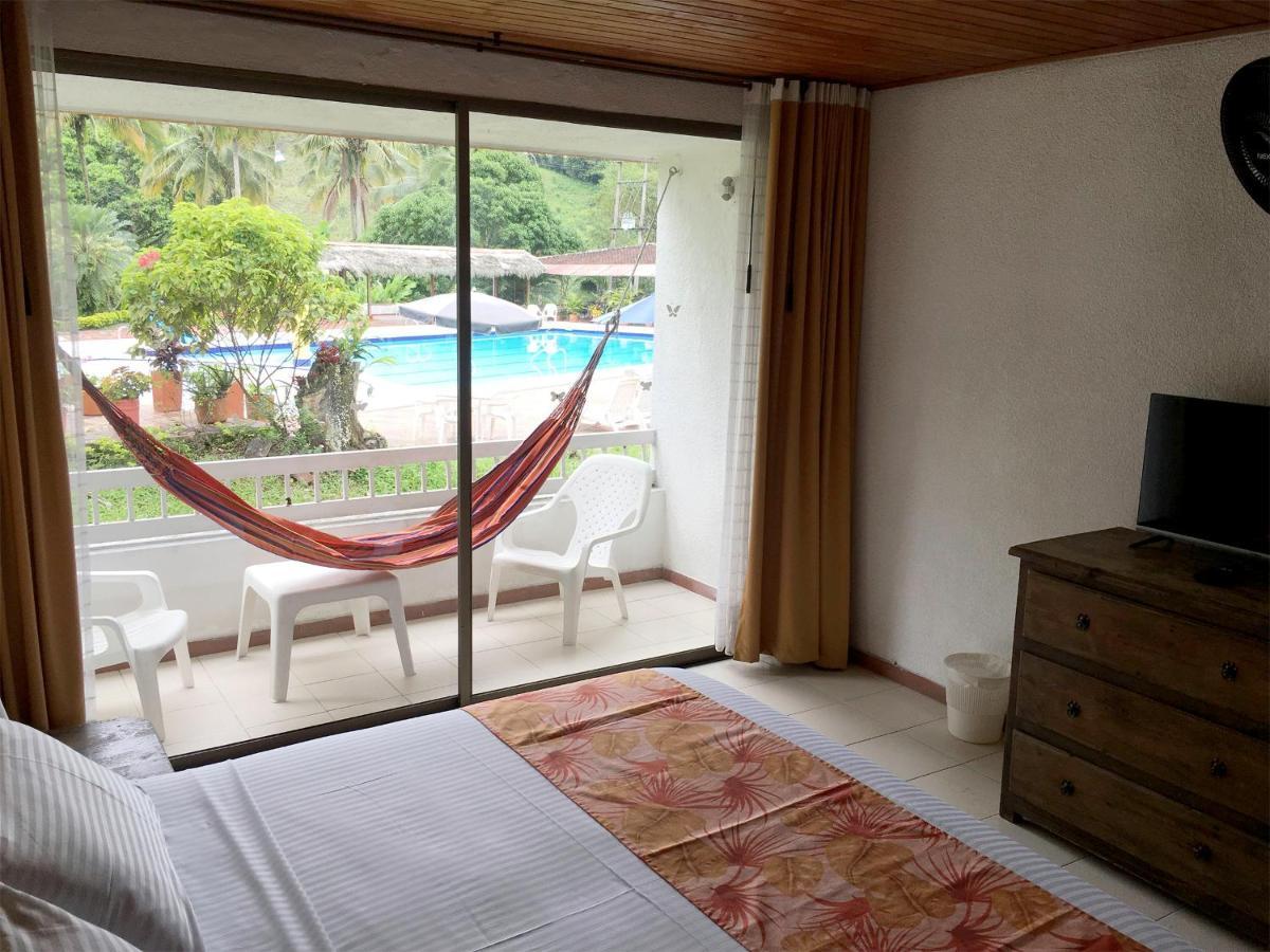 Hotel Hacienda El Diamante Villeta Exteriér fotografie