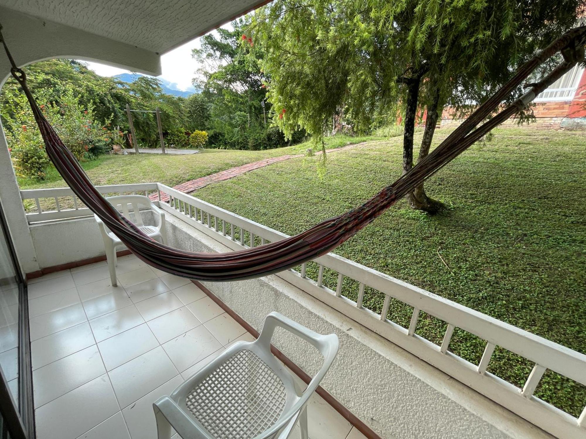 Hotel Hacienda El Diamante Villeta Exteriér fotografie