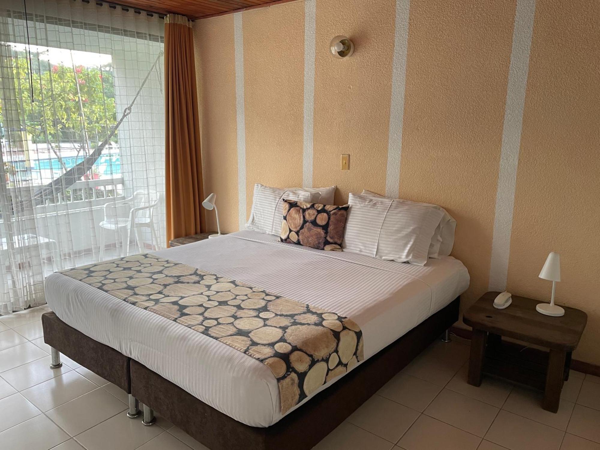 Hotel Hacienda El Diamante Villeta Exteriér fotografie