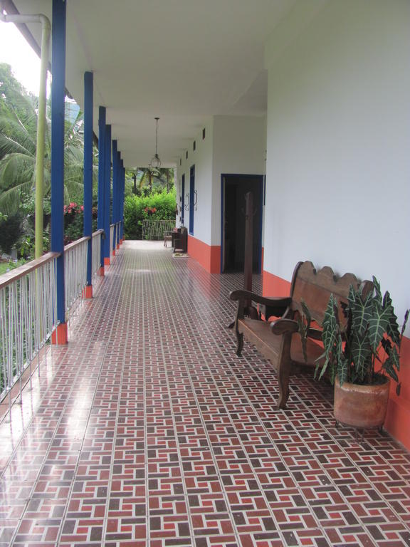 Hotel Hacienda El Diamante Villeta Exteriér fotografie