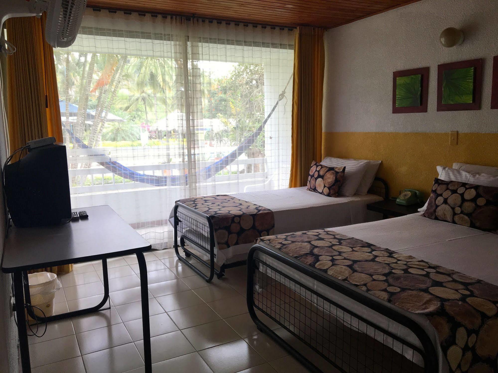 Hotel Hacienda El Diamante Villeta Exteriér fotografie
