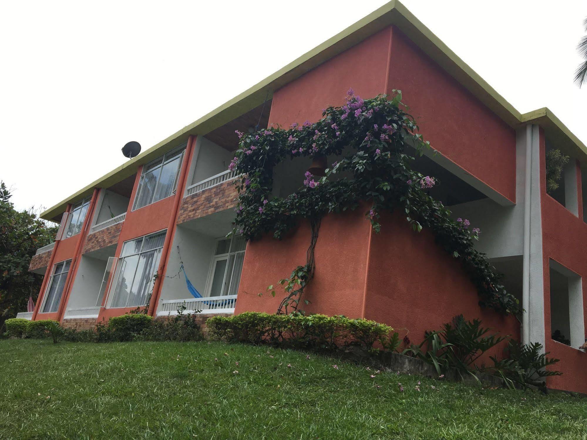 Hotel Hacienda El Diamante Villeta Exteriér fotografie