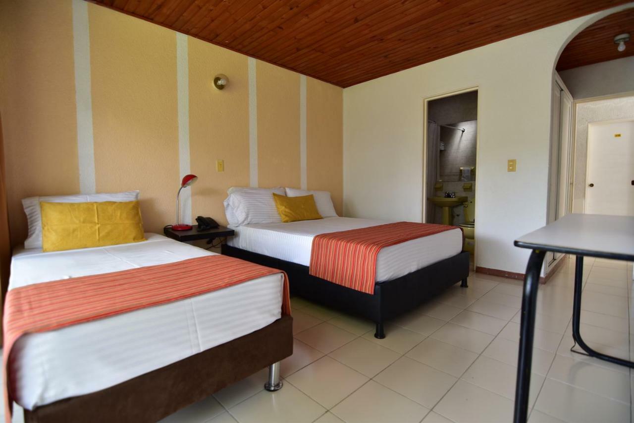 Hotel Hacienda El Diamante Villeta Exteriér fotografie