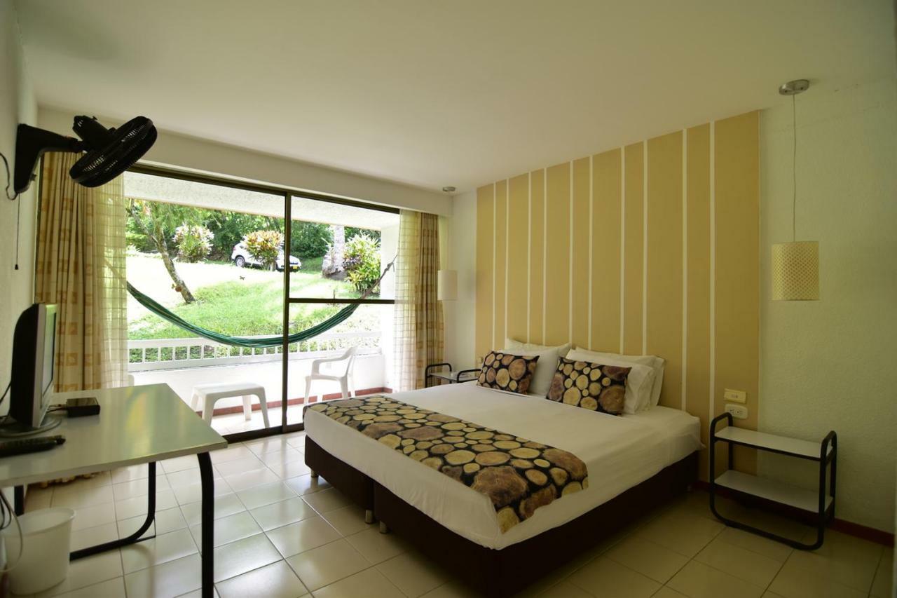 Hotel Hacienda El Diamante Villeta Exteriér fotografie